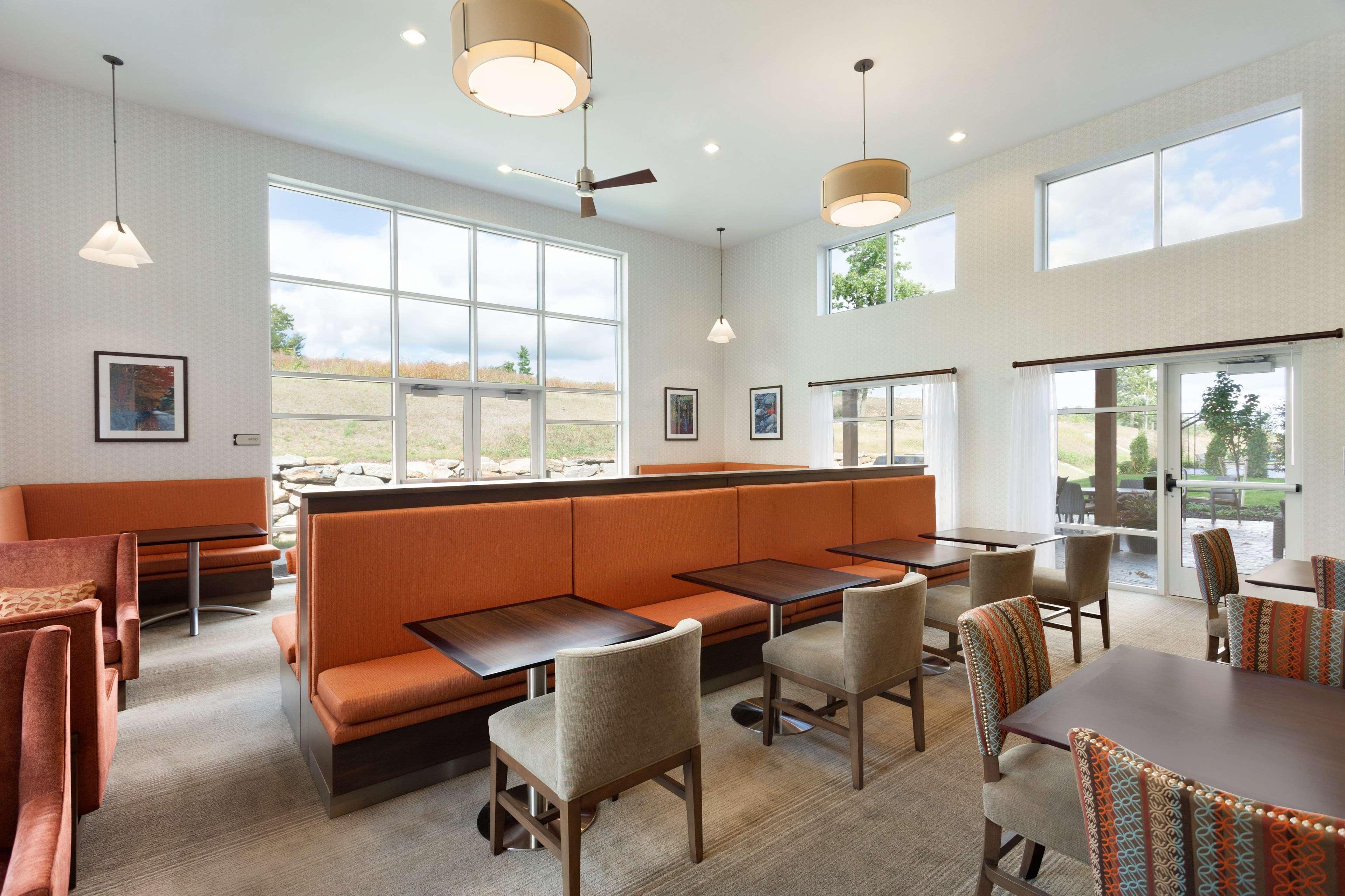 Homewood Suites By Hilton Gateway Hills Нашуа Екстер'єр фото